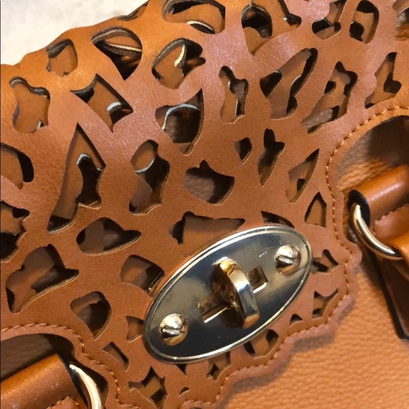 Handbag - Picture 5 of 5